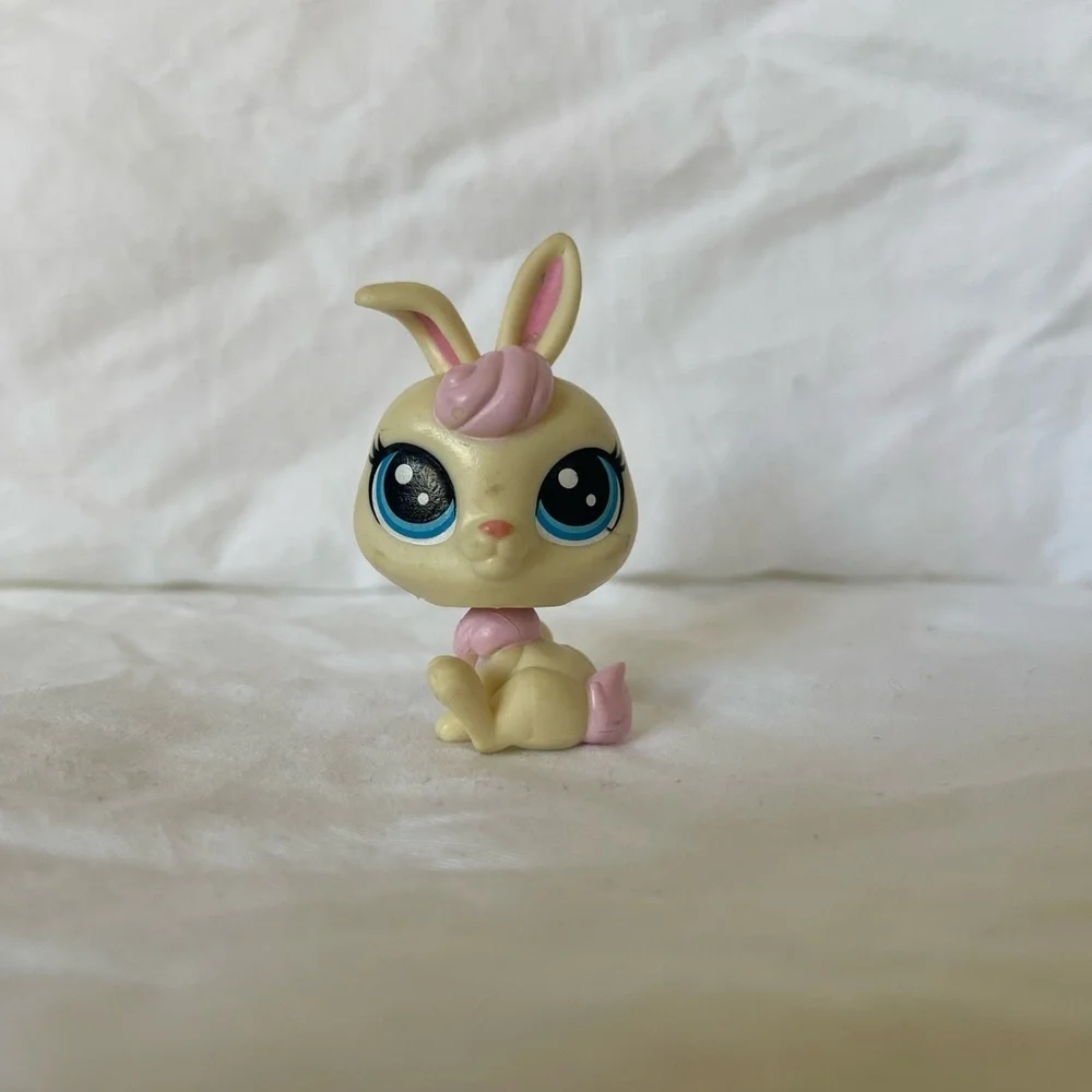 Littlest Pet Shop charming cream